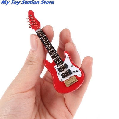 1:12 Dollhouse Miniature Music กีตาร์ไฟฟ้าสำหรับเด็ก Musical Toy House Decor