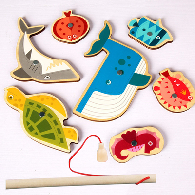 เกมตกปลาของเล่นไม้ตัวอักษรและตัวเลขสำหรับเด็ก Montessori Early Educational