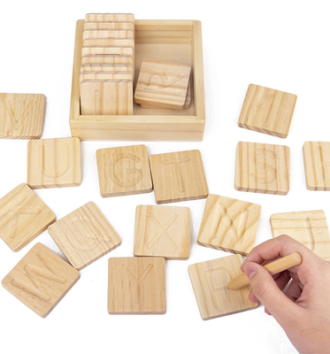 ไม้ Montessori Word Spelling Groove Practice Board Pen Control Training